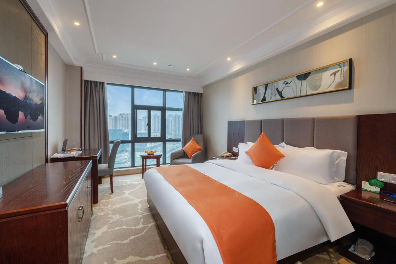 Huzhou Wealth Hotel Dış mekan fotoğraf